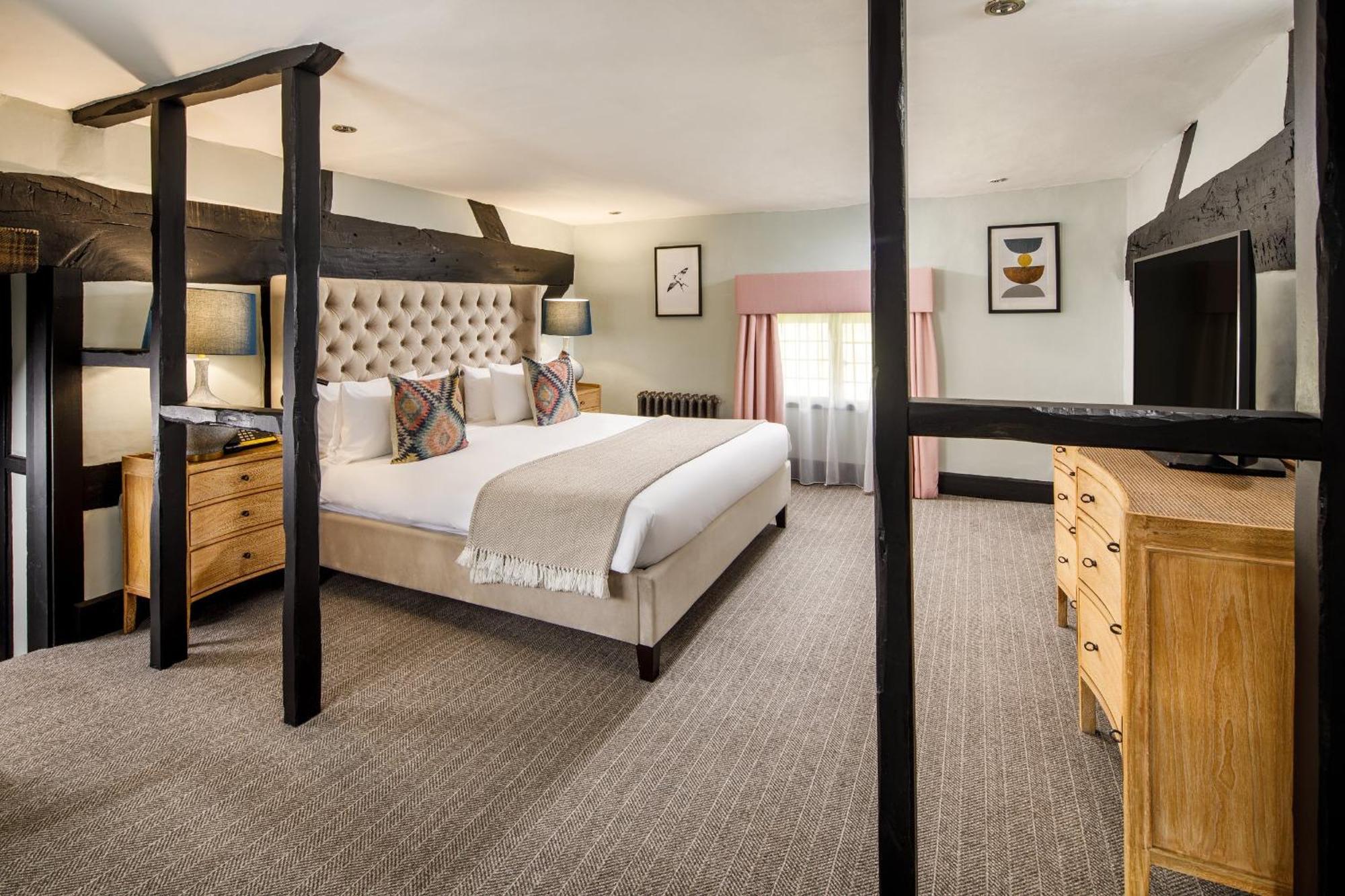 Voco Lythe Hill Hotel & Spa By Ihg Haslemere Eksteriør bilde