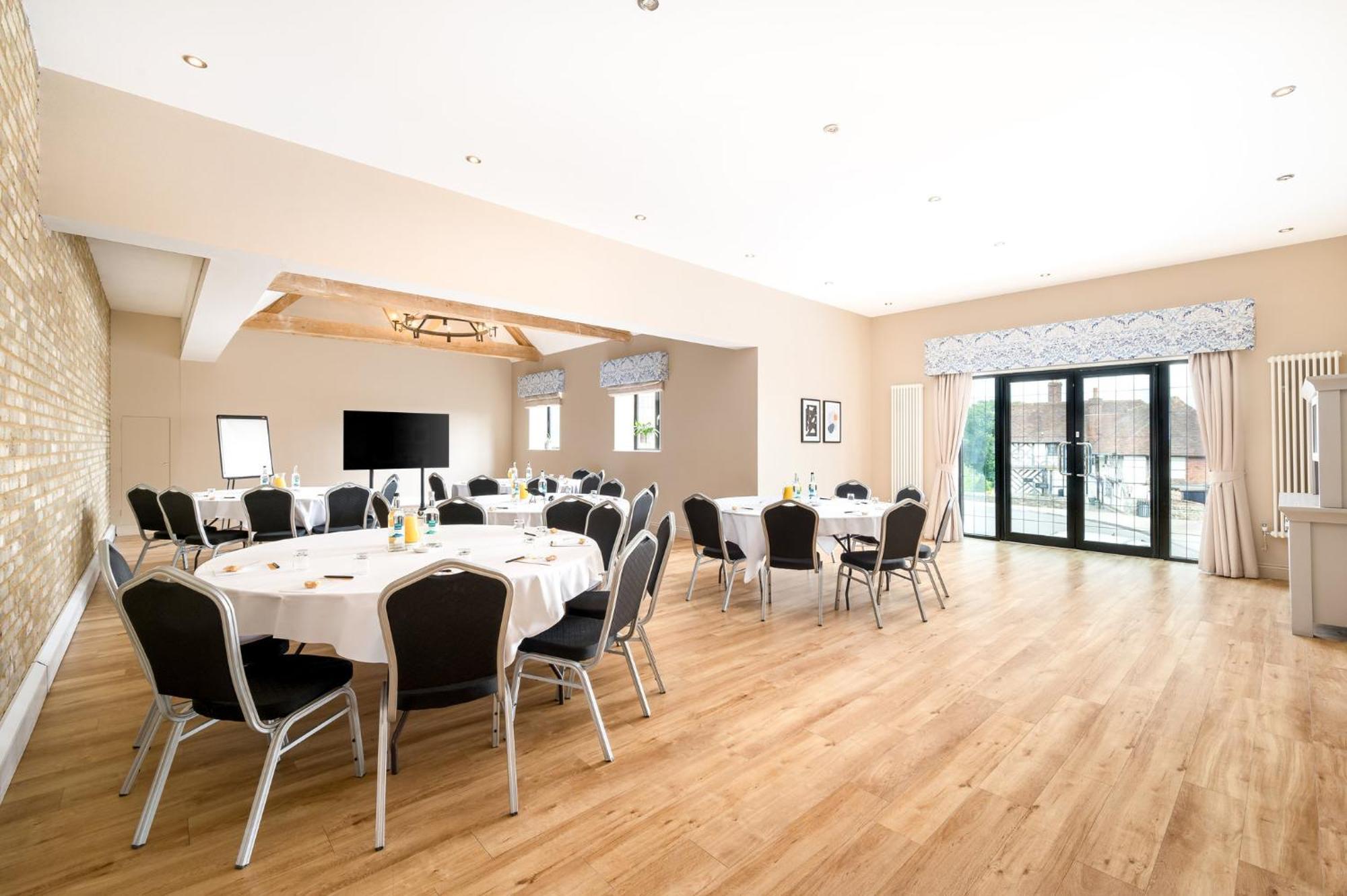 Voco Lythe Hill Hotel & Spa By Ihg Haslemere Eksteriør bilde