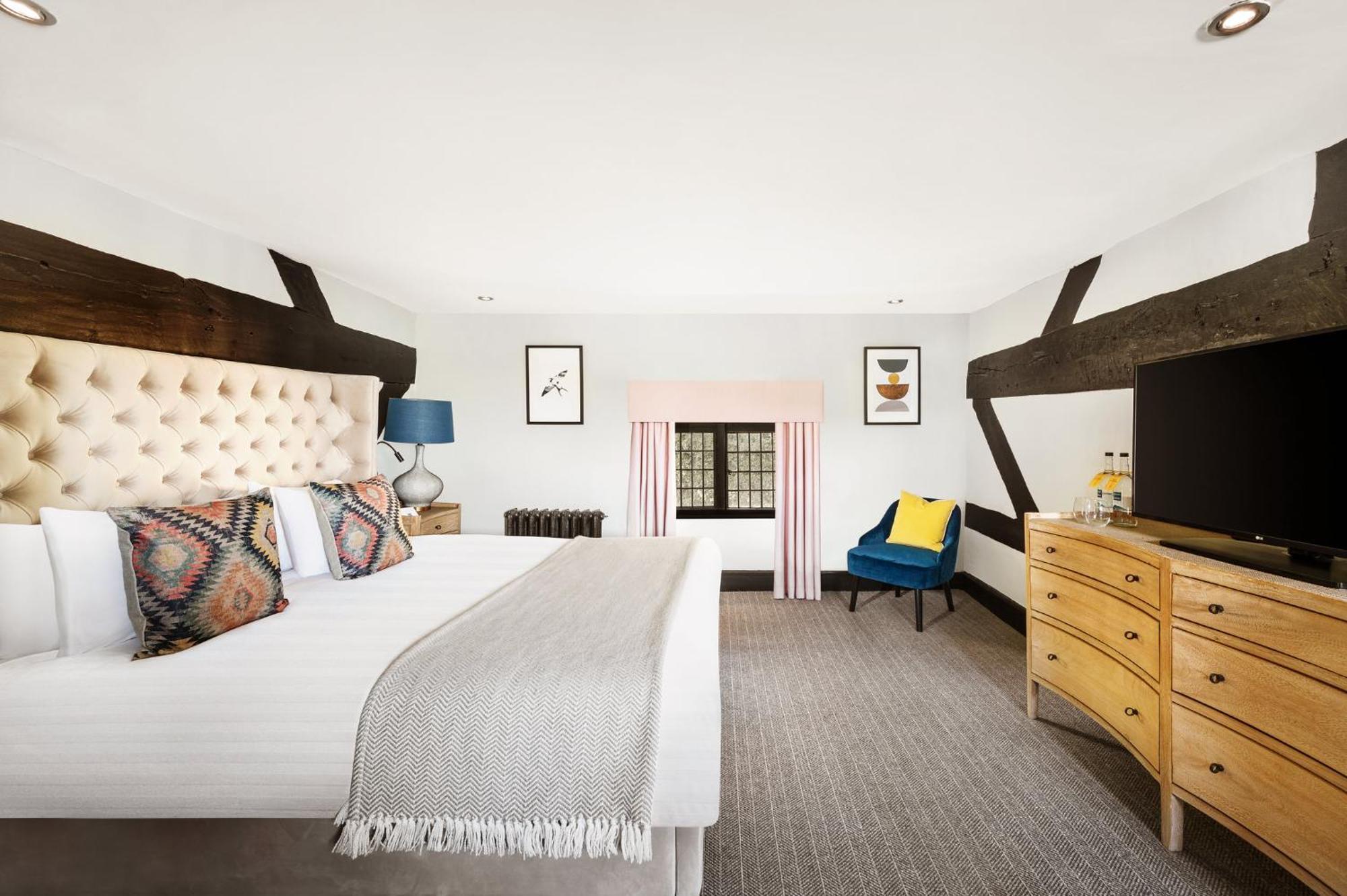 Voco Lythe Hill Hotel & Spa By Ihg Haslemere Eksteriør bilde
